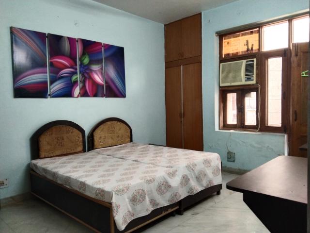 Rental | 3 BHK 2000 Sq.Ft. Villa in Sector 23