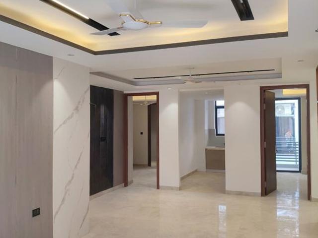 Rental | 3 BHK 2000 Sq.Ft. Apartment in Anant Raj Ashok Estate