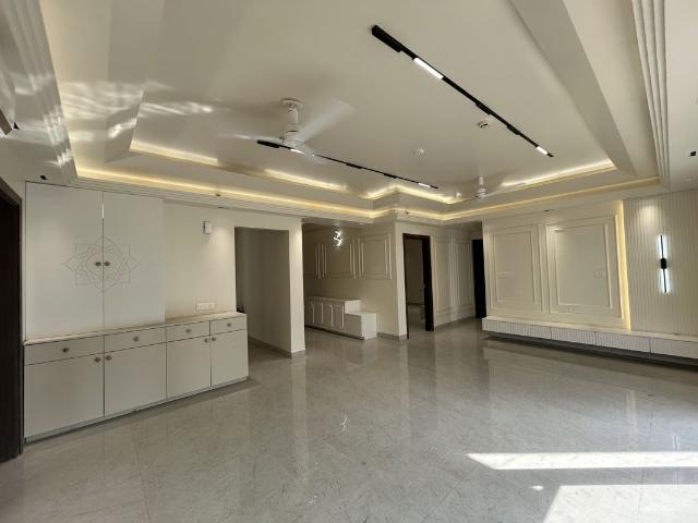 Rental | 3 BHK + 2000 Sq.Ft. Apartment in ATS Le Grandiose