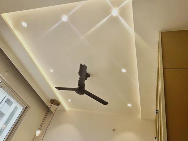 Rental | 3 BHK 2000 Sq.Ft. Apartment in Aurobindo The Regent