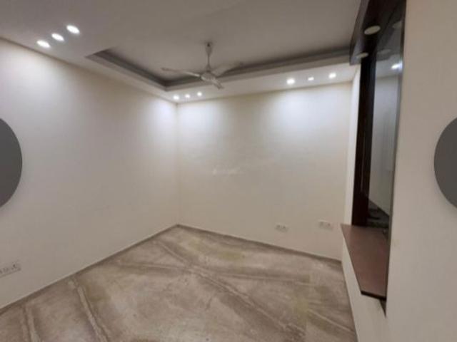 Rental | 3 BHK 2000 Sq.Ft. Apartment in Godrej South Estate Okhla