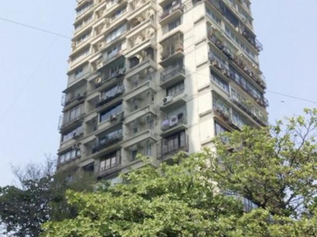 Rental | 3 BHK 2000 Sq.Ft. Apartment in Dev Darshan Annexe