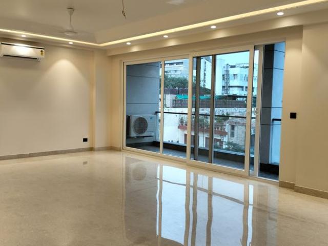 Rental | 3 BHK + 2000 Sq.Ft. Apartment in Hauz Khas