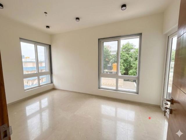 Rental | 3 BHK + 2000 Sq.Ft. Apartment in Indiranagar