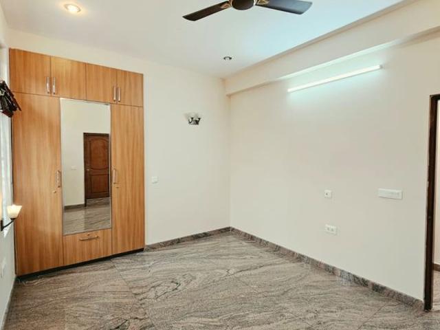 Rental | 3 BHK 2000 Sq.Ft. Apartment in Indiranagar