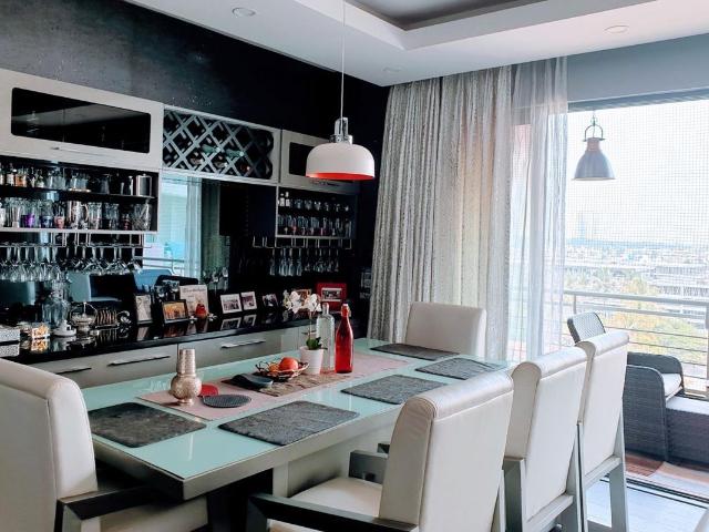 Rental | 3 BHK 2000 Sq.Ft. Apartment in JP Nagar