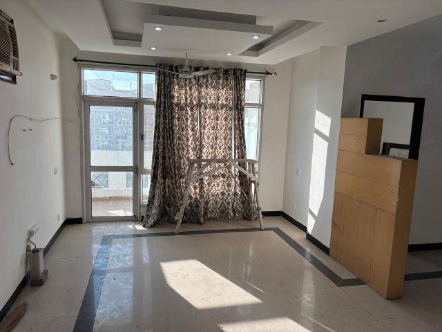 Rental | 3 BHK 2000 Sq.Ft. Apartment in Sector 88