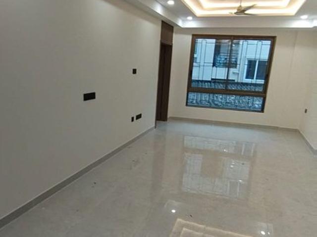 Rental | 3 BHK + 2000 Sq.Ft. Apartment in Riz Enclave