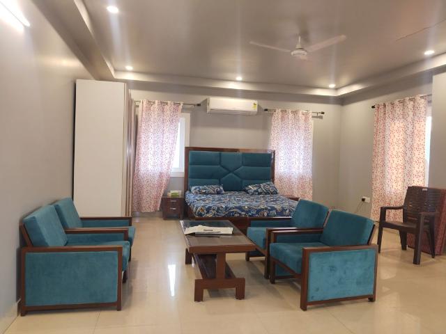 Rental | 3 BHK 2000 Sq.Ft. Independent House in Vasant Kunj