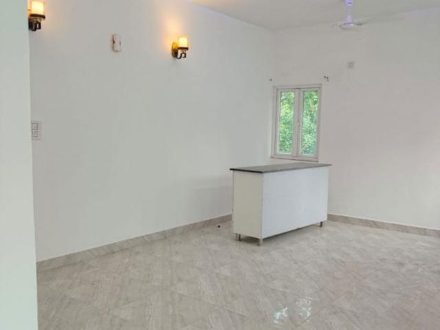 Rental | 3 BHK + 2000 Sq.Ft. Independent House in Saket