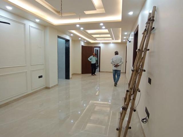 Rental | 3 BHK + 2000 Sq.Ft. Independent House in Sector 4
