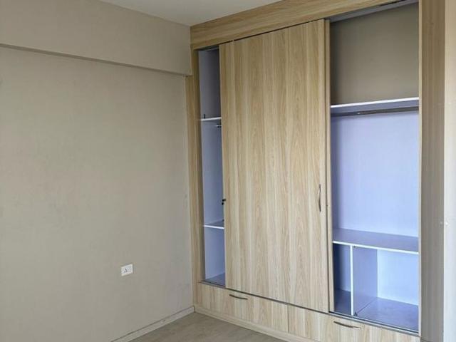 Rental | 3 BHK 2032 Sq.Ft. Apartment in M3M Skywalk