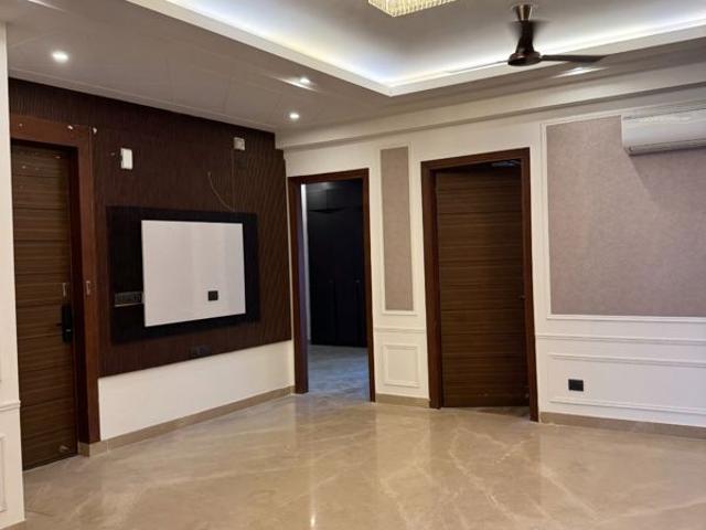 Rental | 3 BHK 2035 Sq.Ft. Apartment in Anant Raj Estate Plots