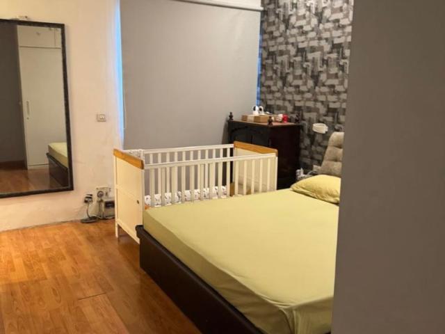 Rental | 3 BHK + 2035 Sq.Ft. Apartment in Unitech Uniworld Gardens