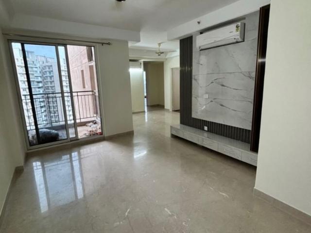 Rental | 3 BHK + 2150 Sq.Ft. Apartment in Bestech Park View Altura