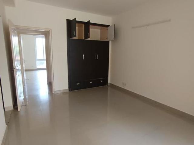 Rental | 3 BHK 2150 Sq.Ft. Apartment in GPL Eden Heights