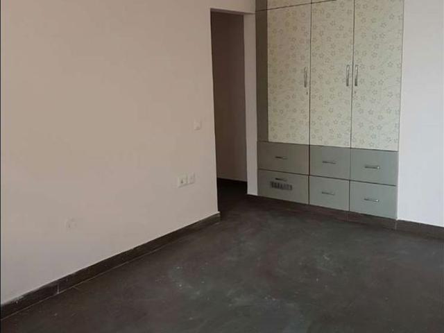Rental | 3 BHK 2150 Sq.Ft. Apartment in Eldeco Elegante