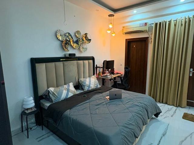 Rental | 3 BHK 2150 Sq.Ft. Apartment in EWS Flats