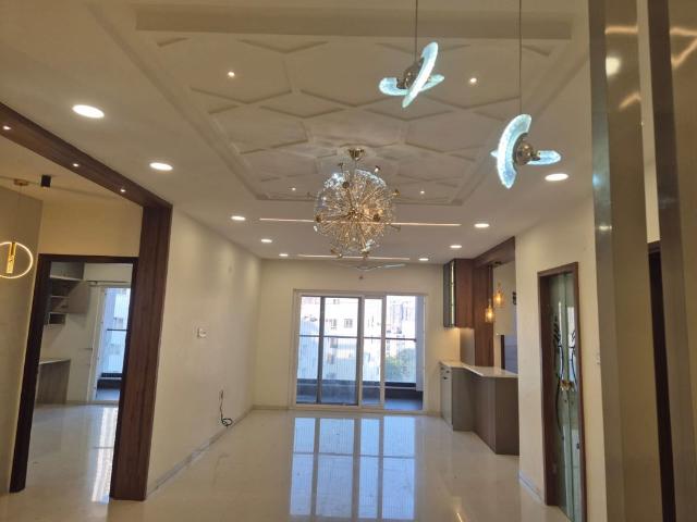 Rental | 3 BHK 2150 Sq.Ft. Apartment in Jaswitha Luxor Apartments