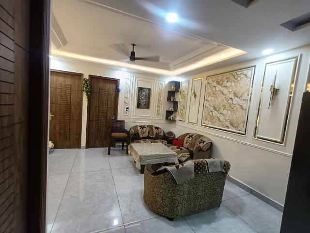 Rental | 3 BHK 2150 Sq.Ft. Apartment in Shiv Sai Emerald Heights