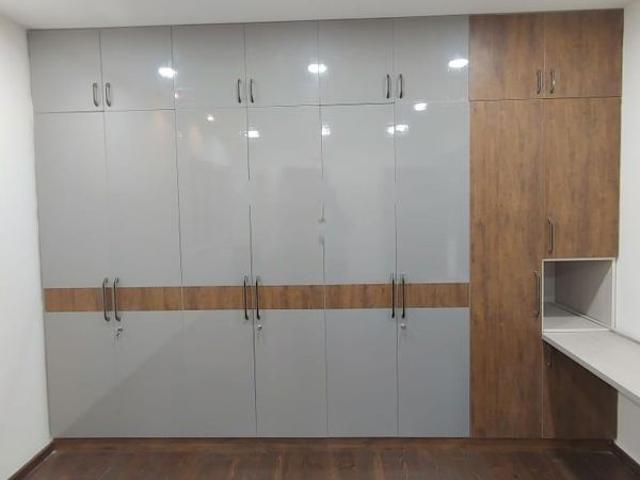 Rental | 3 BHK 215 Sq.Ft. Apartment in Honer Vivantis