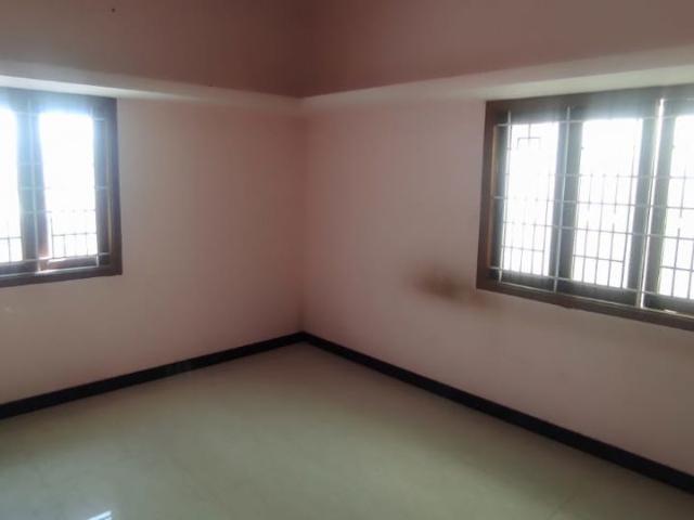 Rental | 3 BHK + 217 Sq.Yd. Independent House in Defence Colony