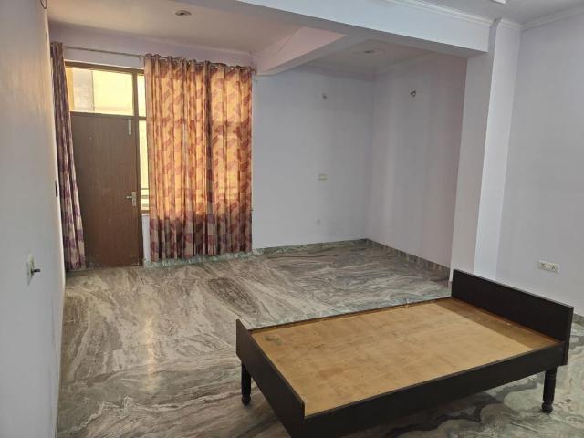 Rental | 3 BHK + 217 Sq.Yd. Independent House in Defence Colony