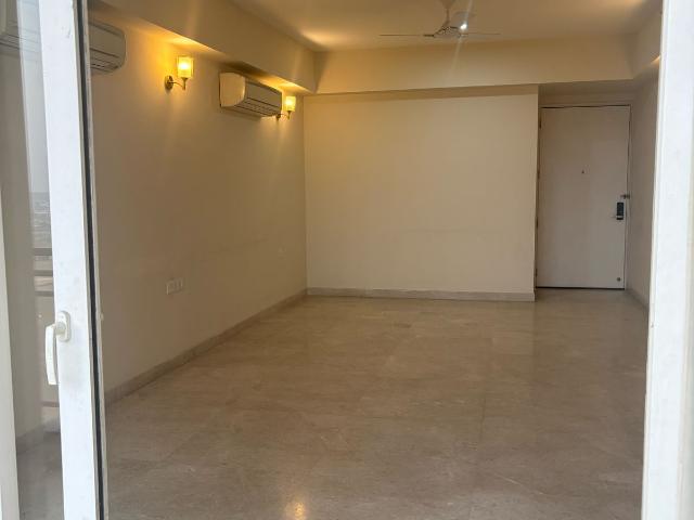 Rental | 3 BHK 2100 Sq.Ft. Apartment in DLF Ultima Phase II
