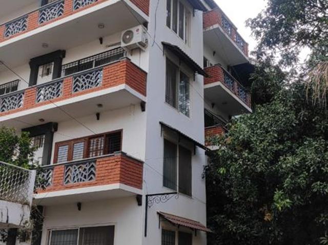 Rental | 3 BHK + 2100 Sq.Ft. Apartment in Eshaan Apartment