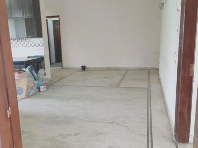 Rental | 3 BHK 2100 Sq.Ft. Independent House in Sector 31