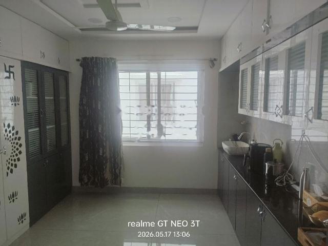 Rental | 3 BHK 2125 Sq.Ft. Apartment in Hallmark Sunnyside