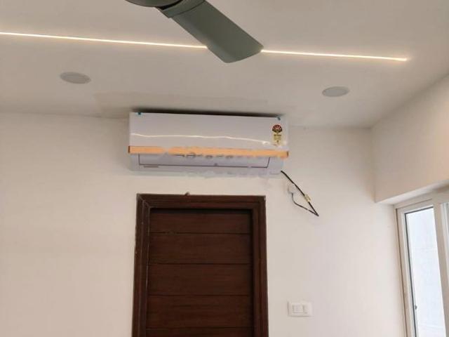 Rental | 3 BHK 2125 Sq.Ft. Apartment in SMR Vinay Iconia Hyderabad