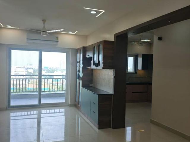 Rental | 3 BHK 2125 Sq.Ft. Apartment in Praneeth Pranav Solitaire
