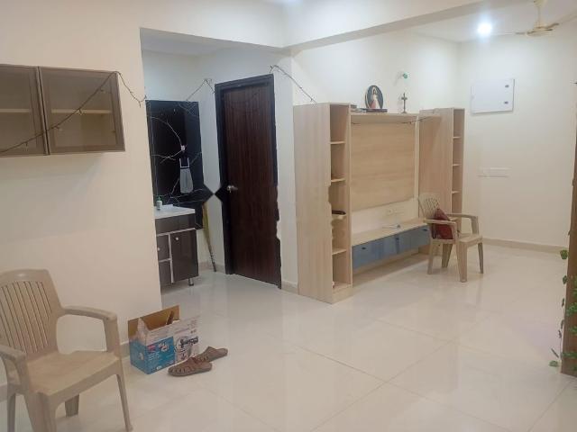 Rental | 3 BHK 2126 Sq.Ft. Apartment in Praneeth Pranav Solitaire