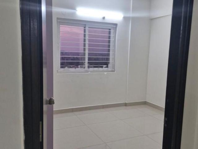 Rental | 3 BHK 2126 Sq.Ft. Apartment in Praneeth Pranav Solitaire