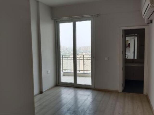 Rental | 3 BHK + 2132 Sq.Ft. Apartment in DLF The Ultima