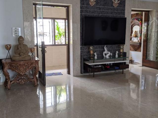 Rental | 3 BHK 2240 Sq.Ft. Apartment in Girgaum Chowpatty