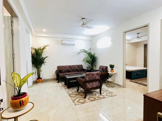 Rental | 3 BHK 2250 Sq.Ft. Apartment in Apex Apartments