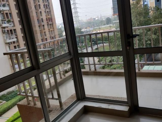 Rental | 3 BHK + 2250 Sq.Ft. Apartment in Pioneer Park Phase 1