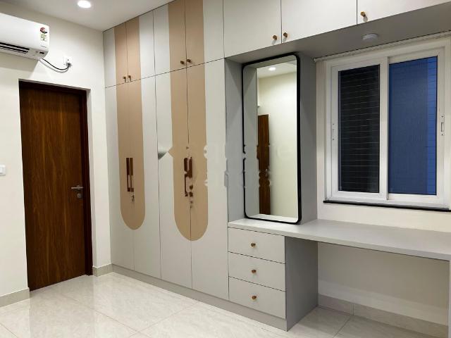 Rental | 3 BHK 2250 Sq.Ft. Apartment in Technopolis Solitaire Pride