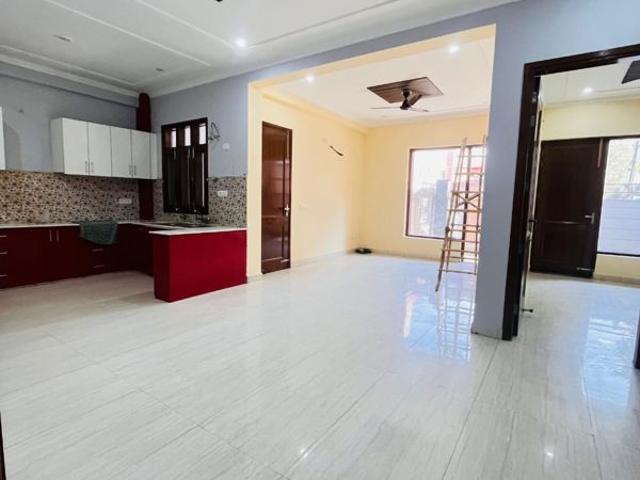 Rental | 3 BHK 2250 Sq.Ft. Independent House in Sector 46
