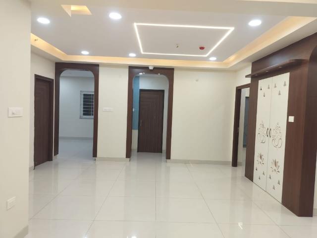 Rental | 3 BHK + 2262 Sq.Ft. Apartment in My Home Sayuk