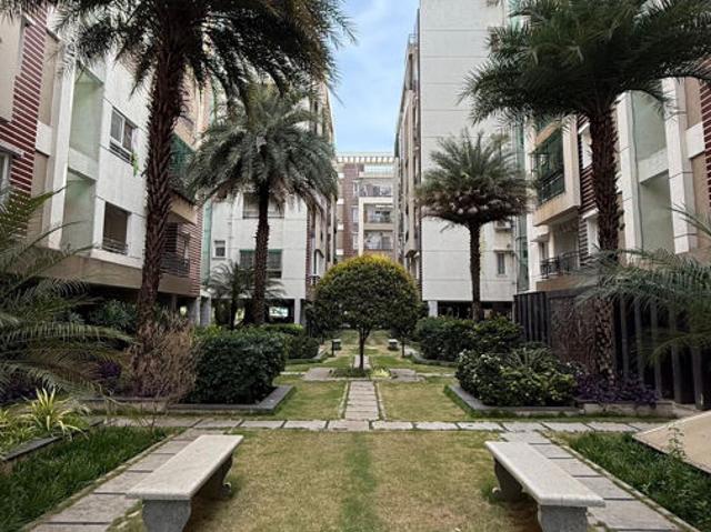 Rental | 3 BHK + 2295 Sq.Ft. Apartment in Om Sree Patels Green Front