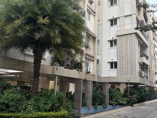 Rental | 3 BHK + 2295 Sq.Ft. Apartment in Om Sree Patels Green Front