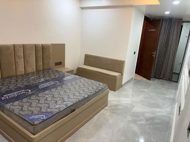 Rental | 3 BHK + 2200 Sq.Ft. Apartment in C Scheme