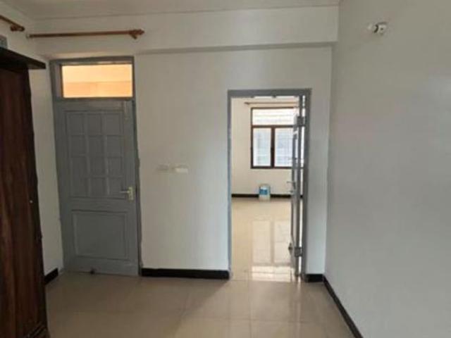 Rental | 3 BHK 2200 Sq.Ft. Apartment in CGHS HEWO Apartments