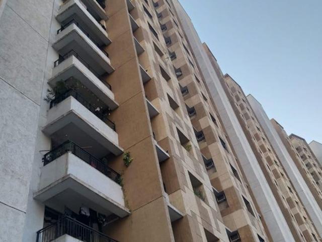 Rental | 3 BHK 2200 Sq.Ft. Apartment in Lodha Palava City