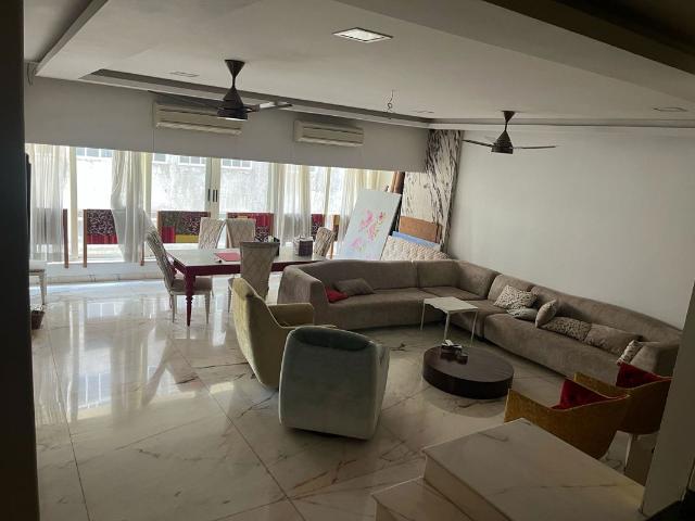 Rental | 3 BHK + 2200 Sq.Ft. Apartment in Mantralaya