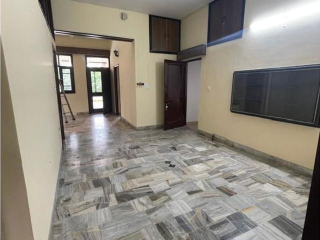 Rental | 3 BHK + 2200 Sq.Ft. Independent House in Sector 30