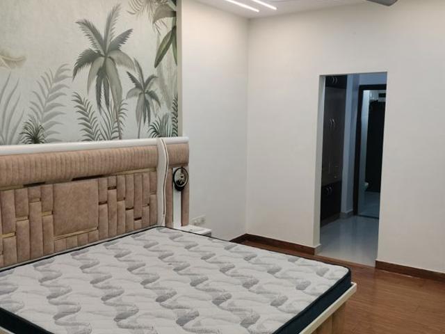 Rental | 3 BHK + 2370 Sq.Ft. Apartment in Rohtas Presidential Arcade